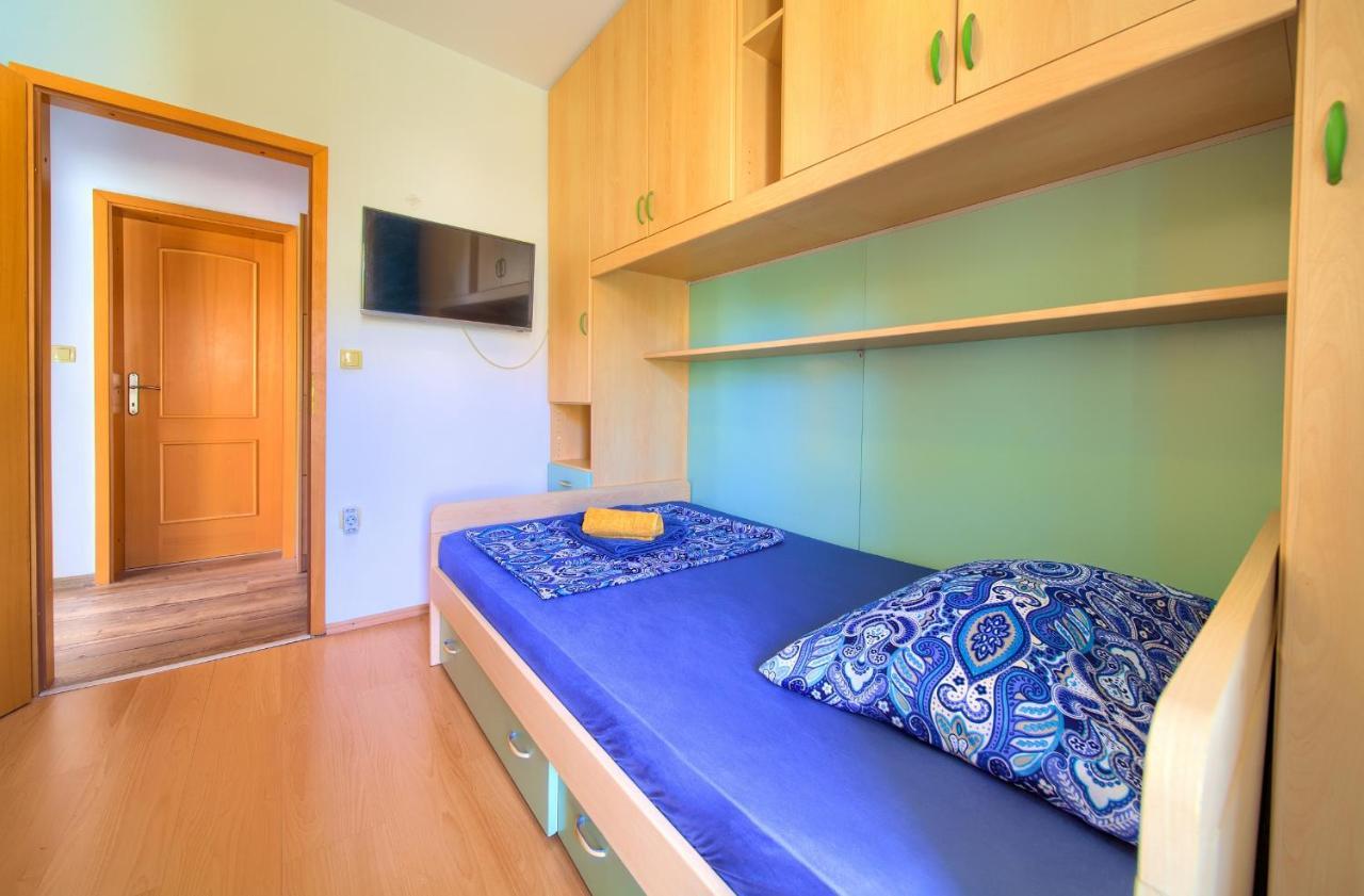Apartment Lidija Krk Town Kültér fotó